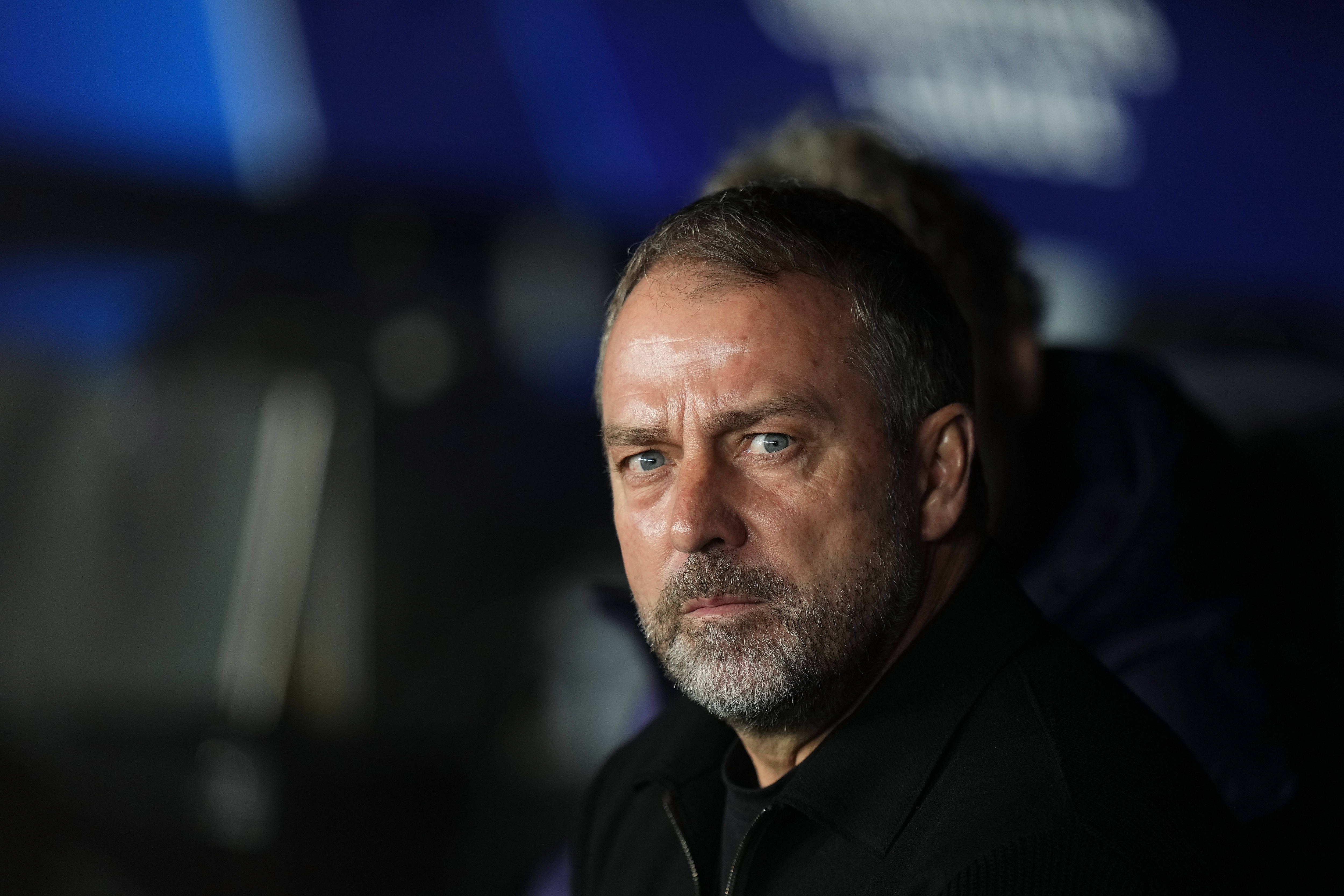 华体会体育-每体：弗里克对德罗即将离开巴萨感到不满，他表示非常失望